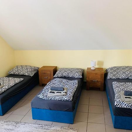 Balaton Grill Szallas Siófok Zewnętrze zdjęcie